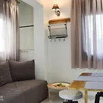 Haraki Endless Blue Luxury Apartments